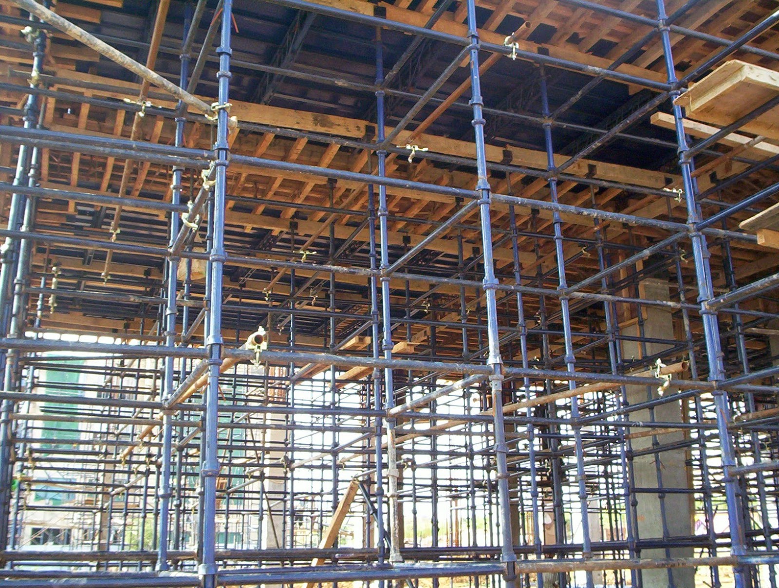 J.Jaya_Ruban_civil_engineer_builder_property_land_valuer_in_Tamilnadu_Construction_slab_shuttering_reinforcement_staging_work (2)